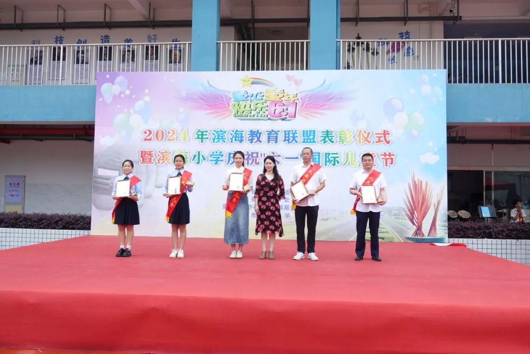 41ff5b95a118721d2c0c08cce9079fbb.jpg